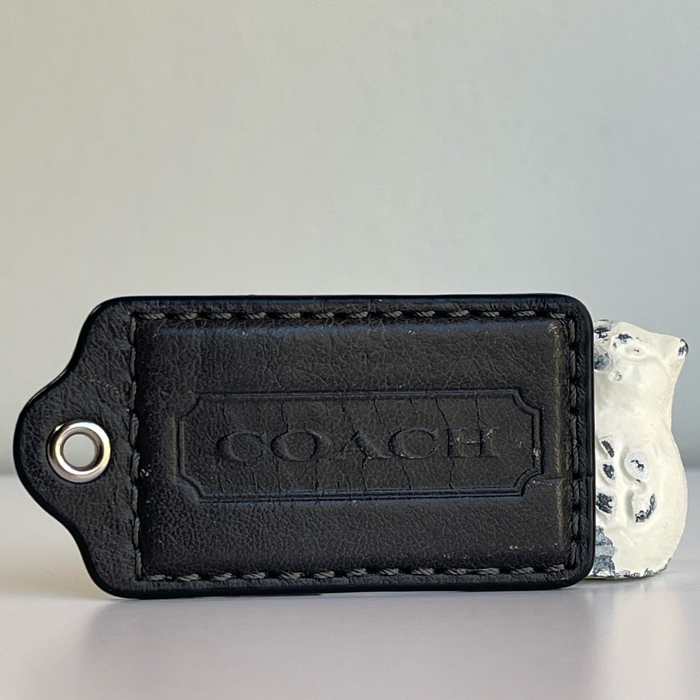3” COACH Leather Fob Bag Charm Keychain
Hang Tag